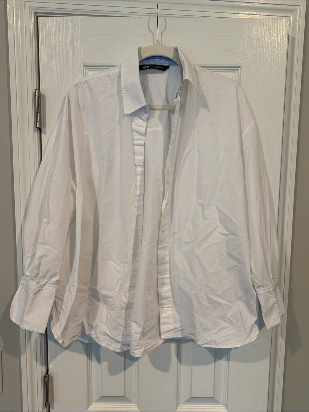 Zara Oversized White Button-Down Shirt | Size Medium